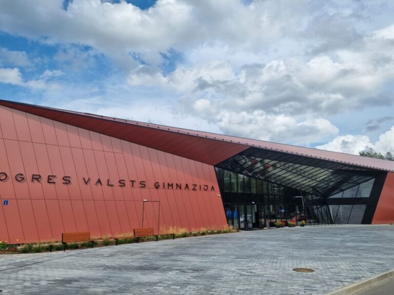 Ogre State Gymnasium / Ogre Sports School